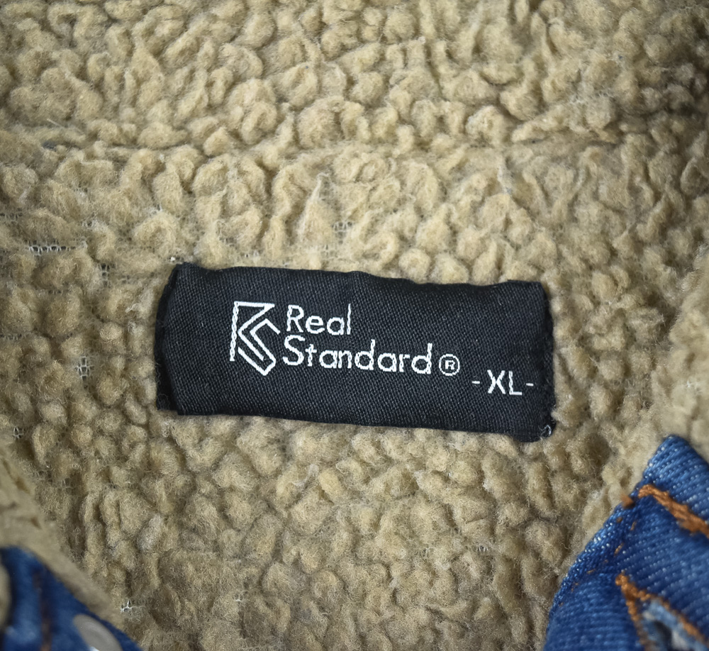 Real Standardแท้ รอบอก 44 เสื้อแจ็คเก็ตยีนส์ ผู้ชาย สียีนส์ เสื้อแขนยาว เนื้อผ้าดี
