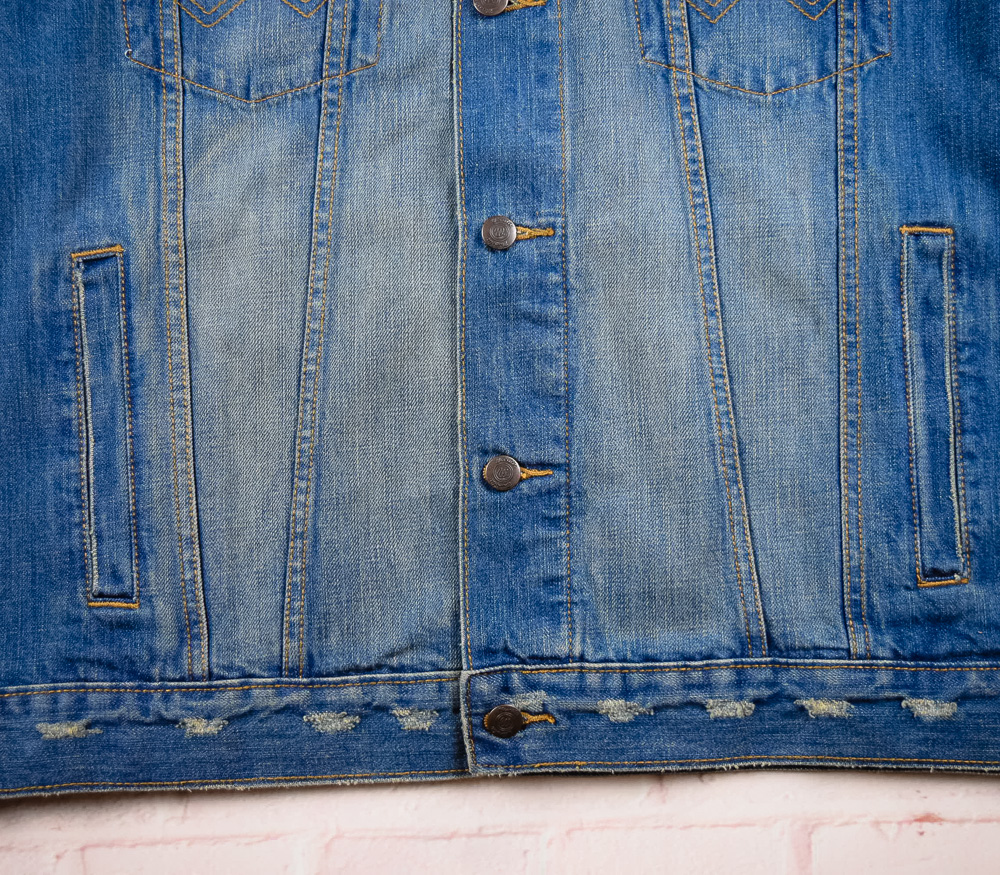 Wrangler®แท้ อกจริง 50 ไซส์ 4XL เสื้อยีนส์ เสื้อแจ็คเก็ตยีนส์ แรงเลอร์ ผู้ชาย สียีนส์ Made in BANGLADESHสวยๆ