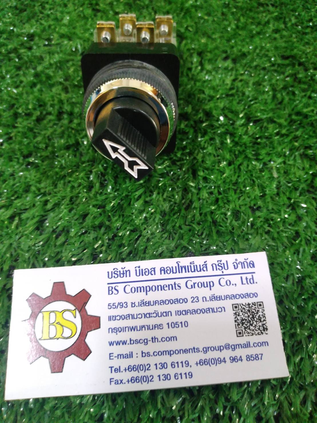 TEND : สวิทลูกศร TSS-2513-B 25mm. ON-OFF-ON สีดำ