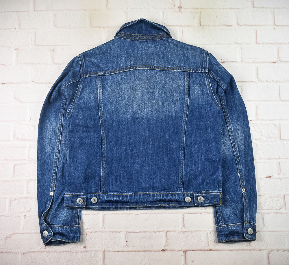 earth music&ecologyแท้ รอบอก 36 เสื้อแจ็คเก็ตยีนส์ ผู้หญิง เอิร์ธ มิวสิค แอนด์ อีโคโลจี สียีนส์ เสื้อแขนยาว เนื้อผ้าดี