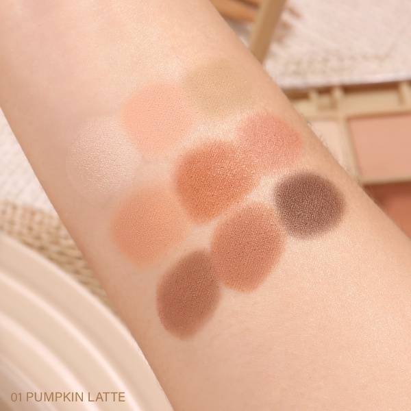 MEILINDA เมลินดา พาเลท อายแชโดว์แต่งตา 9 สี Mood Mellow Eye Palette MC3110