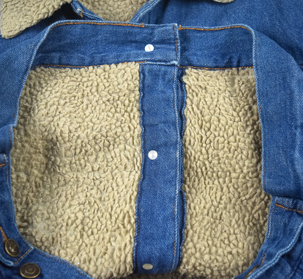 Real Standardแท้ รอบอก 44 เสื้อแจ็คเก็ตยีนส์ ผู้ชาย สียีนส์ เสื้อแขนยาว เนื้อผ้าดี