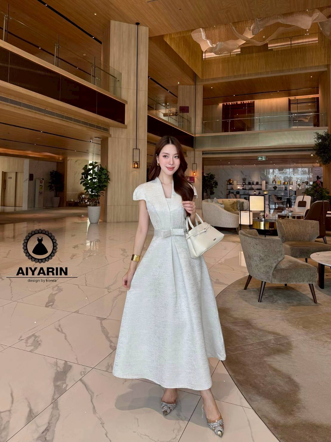 เดรสผ้าไหมดิ้นทองชุดทรงสวยงานผู้ดีใส่ออกงานบวชงานบุญงานเเต่ง เดรสผ้าไหมญี่ปุ่นเนื้อดีสวยไฮโซเนื้อดีมีทรงสวยมั้กๆผ้าหนานิ่มไฮโซสวมใส่ง่าย