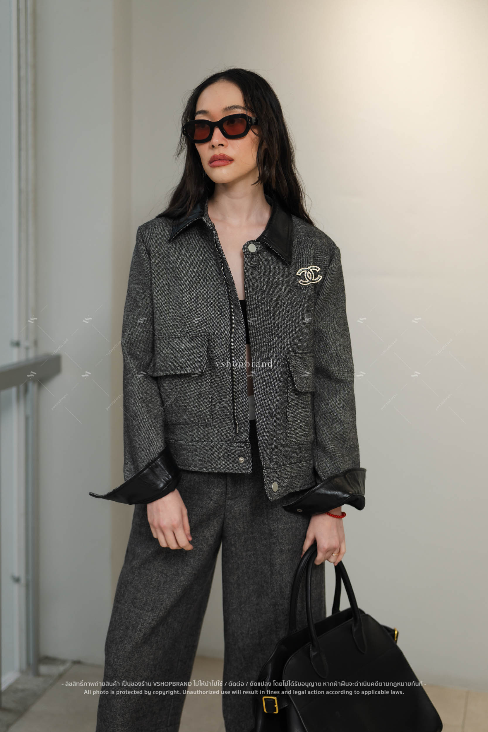 Blazer สูทผ้าทวิตแขนยาวปกหนัง+เข็มกลัด #vshopbrand #vshop #สูท #blazer #สูท #workingoutfit #outfits #girlstyle #womenwear #ชุดทำงาน #เสื้อสูท #เสื้อคลุม #ootd