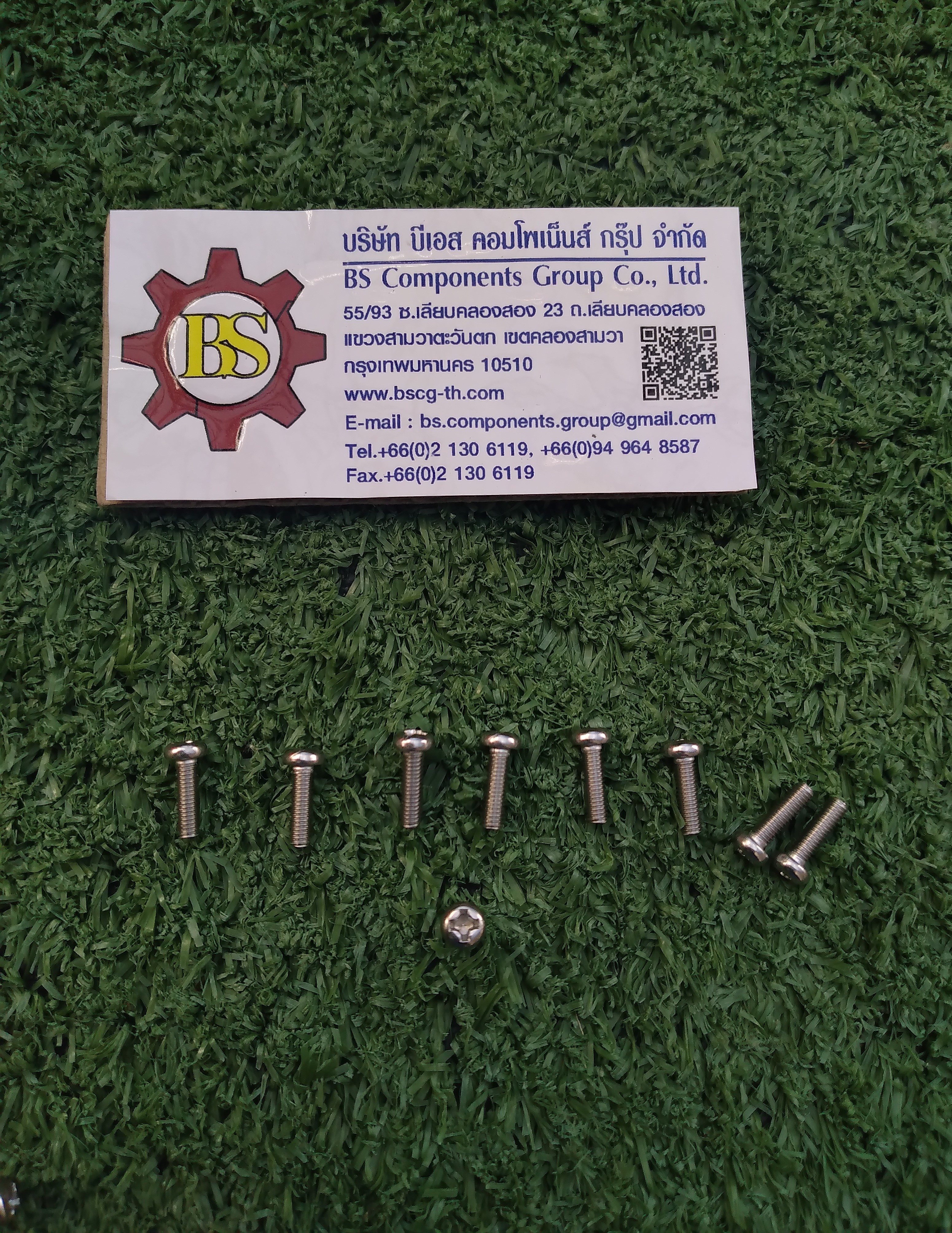 สกรูเกลียวมิลสแตนเลส SUS304 JP M3x10mm.