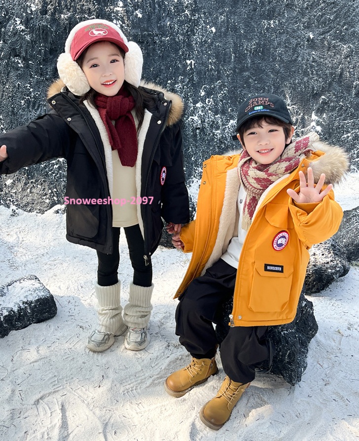 เสื้อกันหนาวเด็กบุหนานุ่ม ไซส์ 100–160 cm อุ่นถึงใจ เที่ยวเมืองนอกได้แบบไม่สั่น ใส่แล้วน่ารัก ดูพรีเมียมแบบคุณหนูไฮเอนด์ มีให้เลือก 3 สีสุดคิ้วท์ กันน้ำ กันลม กันหิมะ กันหนาวติดลบสบายๆ ใส่ได้ทั้งเด็กผู้หญิง–เด็กผู้ชาย