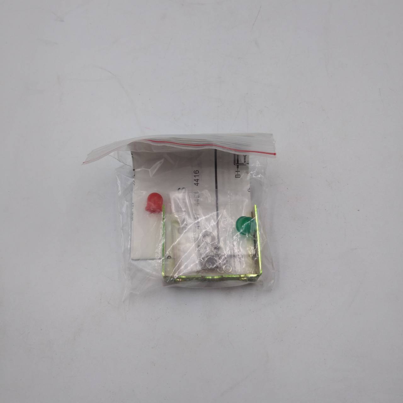 PROSPORT เกจ์วัดโวล์ทมีสีมีไฟ 12V พร้อมอุปกรณ์ติดตั้ง ราคา@