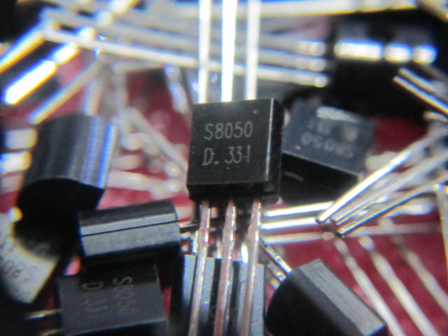S8050 8050 0.5A/40V PNP TO-92