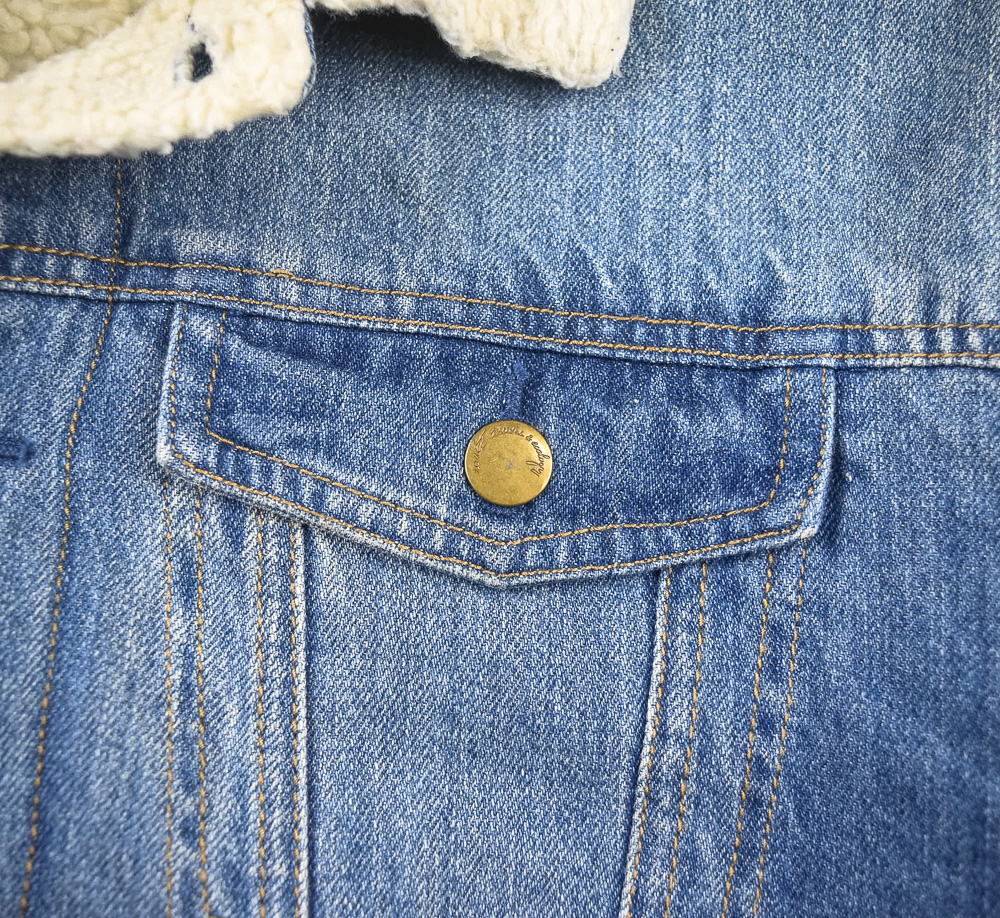 earth music&ecologyแท้ รอบอก 43 เสื้อแจ็คเก็ตยีนส์ ผู้ชาย เอิร์ธ มิวสิค แอนด์ อีโคโลจี สียีนส์ เสื้อแขนยาว เนื้อผ้าดี