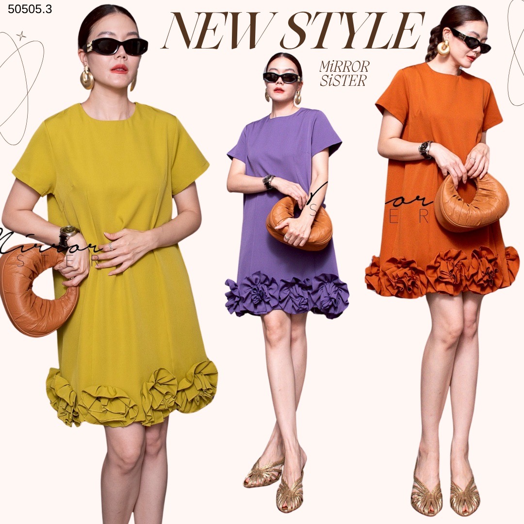 MiRRoRSiSTER's NaRNi FLoRAL DReSS•• เดรสแขนสั้นทรงเรียบง่ายแต่ใส่แล้วโก้ มีดีเทลโดดเด่นตะโกนที่ชายกระโปรงแต่งดอกไม้Handmadeดอกใหญ่สวยจึ้งมาก เนื้อผ้าดีใส่ขึ้นทรงสวย เปล่งบานงามมากทุกสี