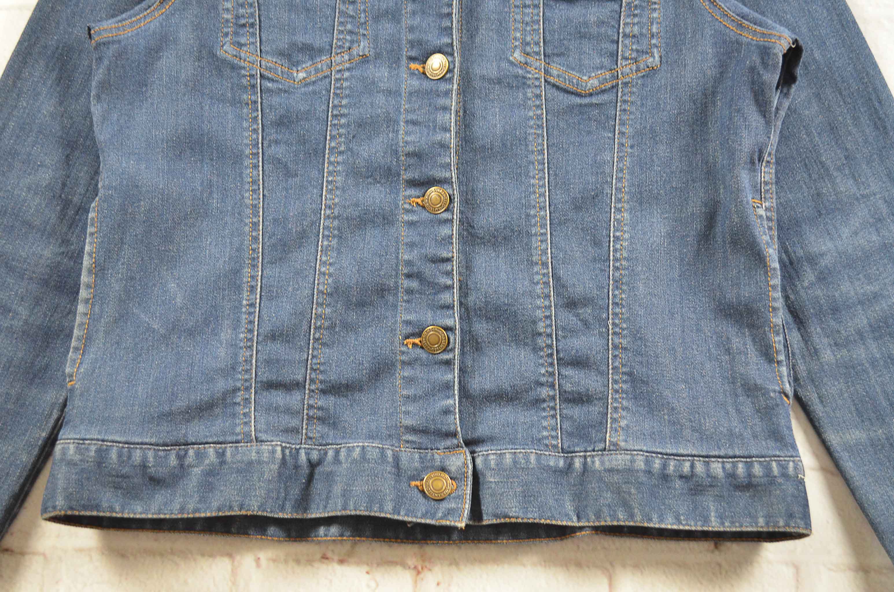 C.O.L.Z.A อกจริง36' (S) เสื้อแจ็คเก็ตยีนส์ เสื้อยีนส์แขนยาวหญิง ผ้ายืดสีเข้ม ผ้านุ่มมากใส่สบาย มีเป๋าข้าง