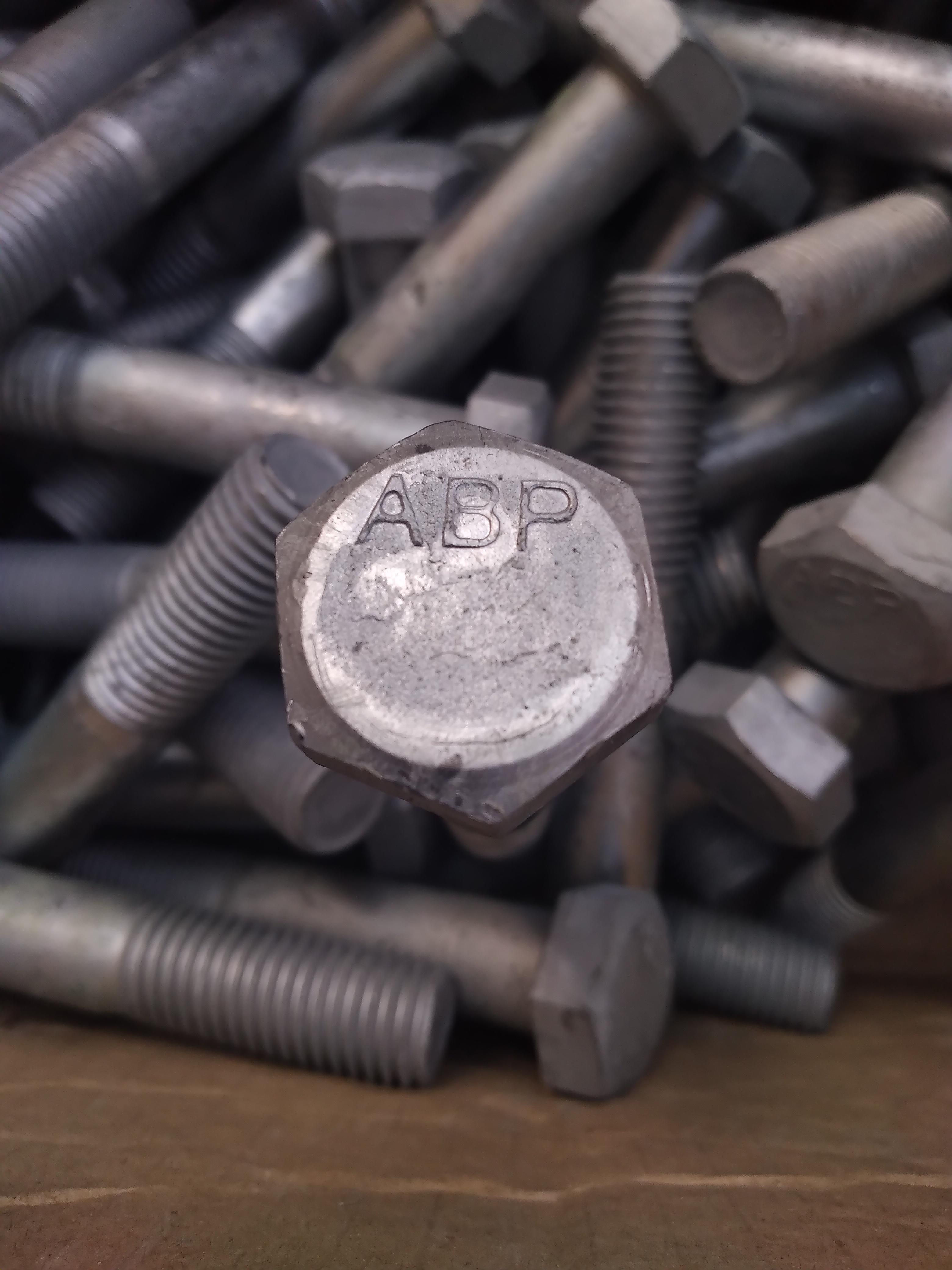 สกรูหัวเหลี่ยม HDG. 3/4"x 4.1/2" NC