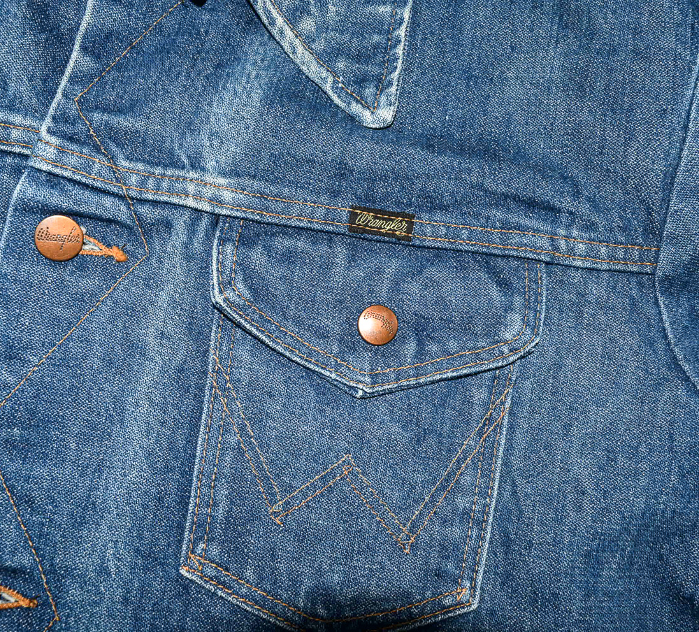 Wrangler®แท้ อก 49 เสื้อยีนส์ เสื้อแจ็คเก็ตยีนส์ ผู้ชาย แรงเลอร์ สียีนส์ เสื้อแขนยาว เนื้อผ้าดี Made in U.S.A.