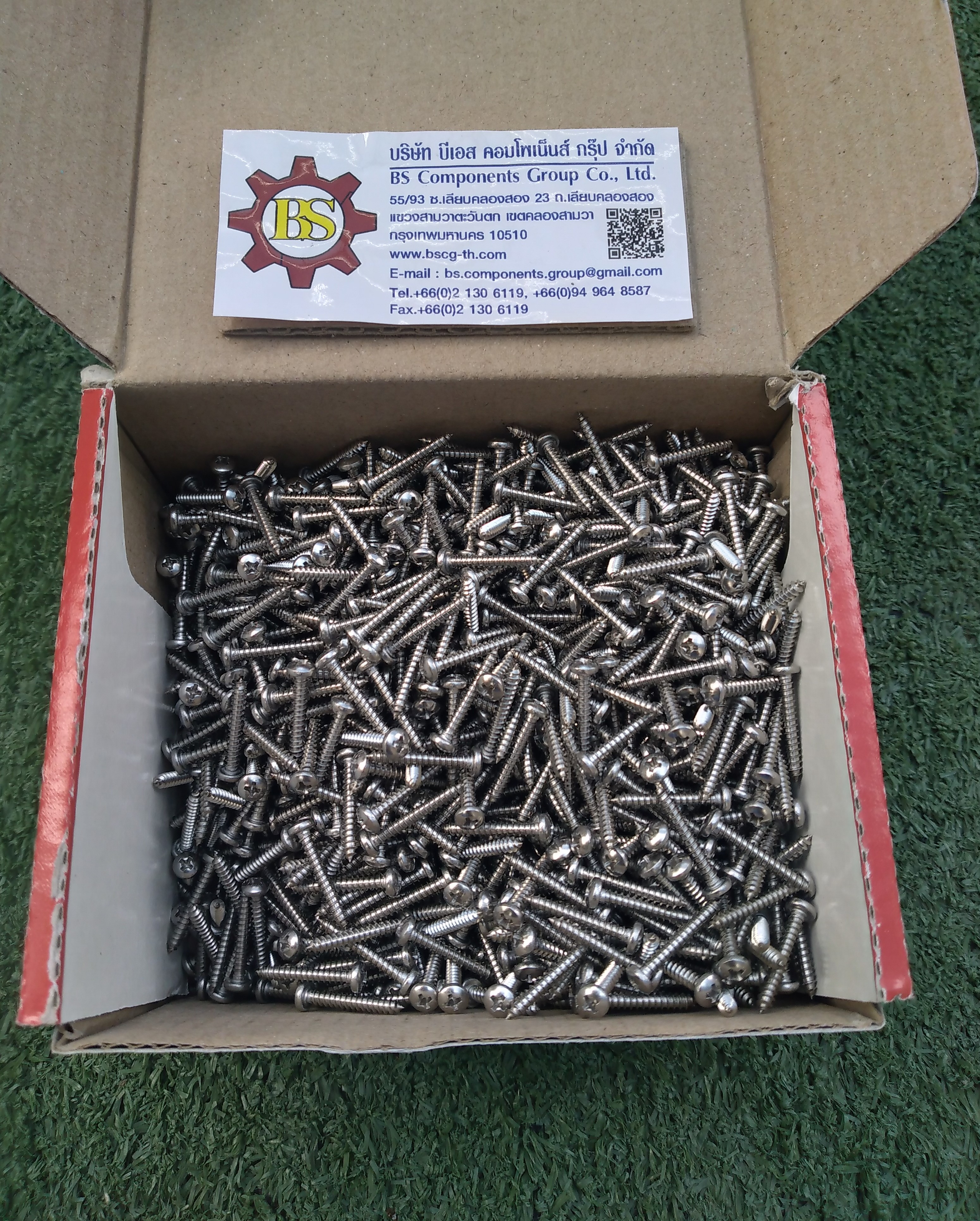 สกรูเกลียวปล่อยหัวแฉก SUS304 JP4x3/4"