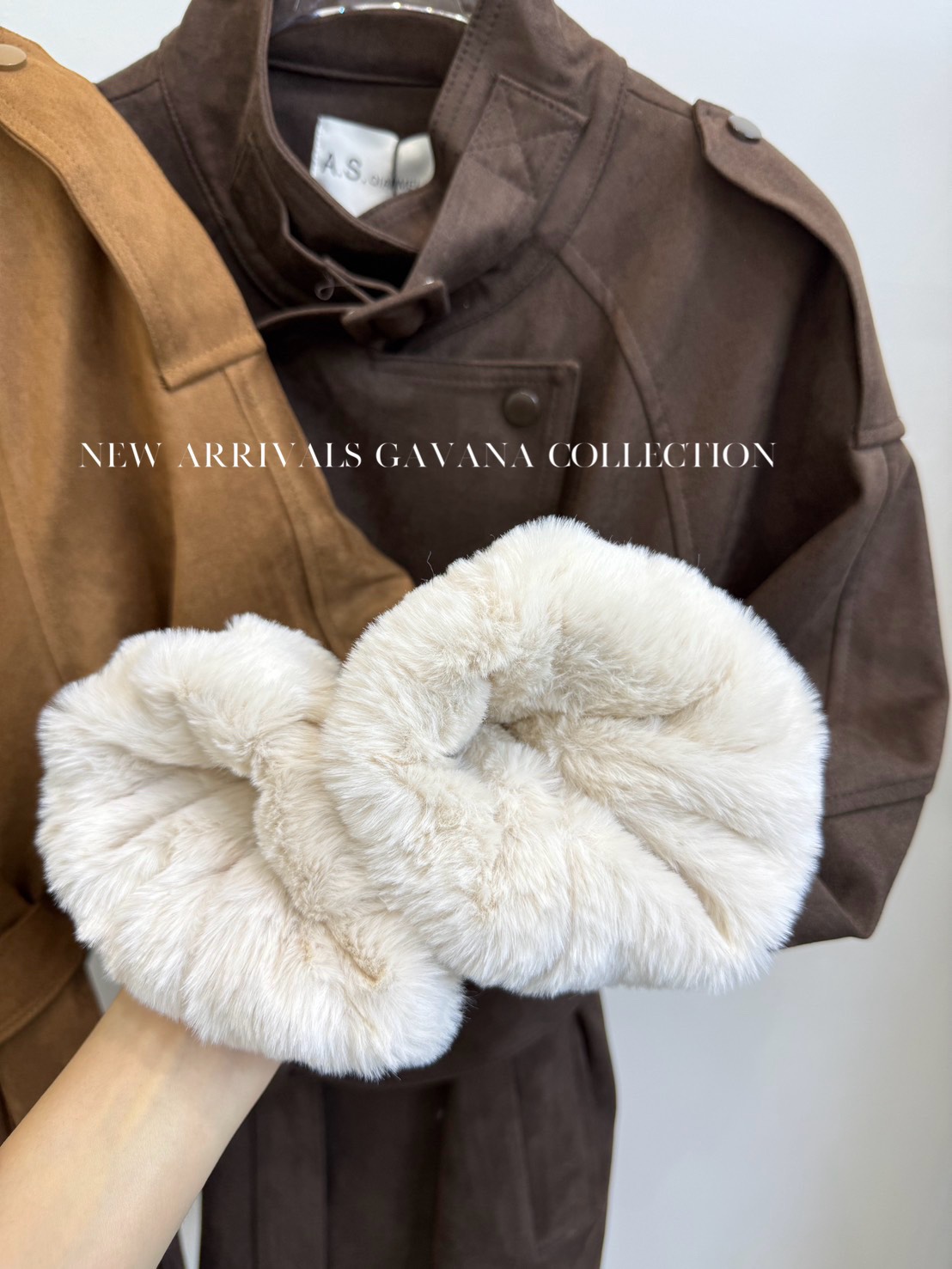 แจ็คเก็ตกันหนาวหนังกลับแขนยาว มาพร้อมเข็มขัด ✔ ดีเทลคอปีน ด้านในบุขนกันหนาว มีกรพเป๋าล้วงข้าง