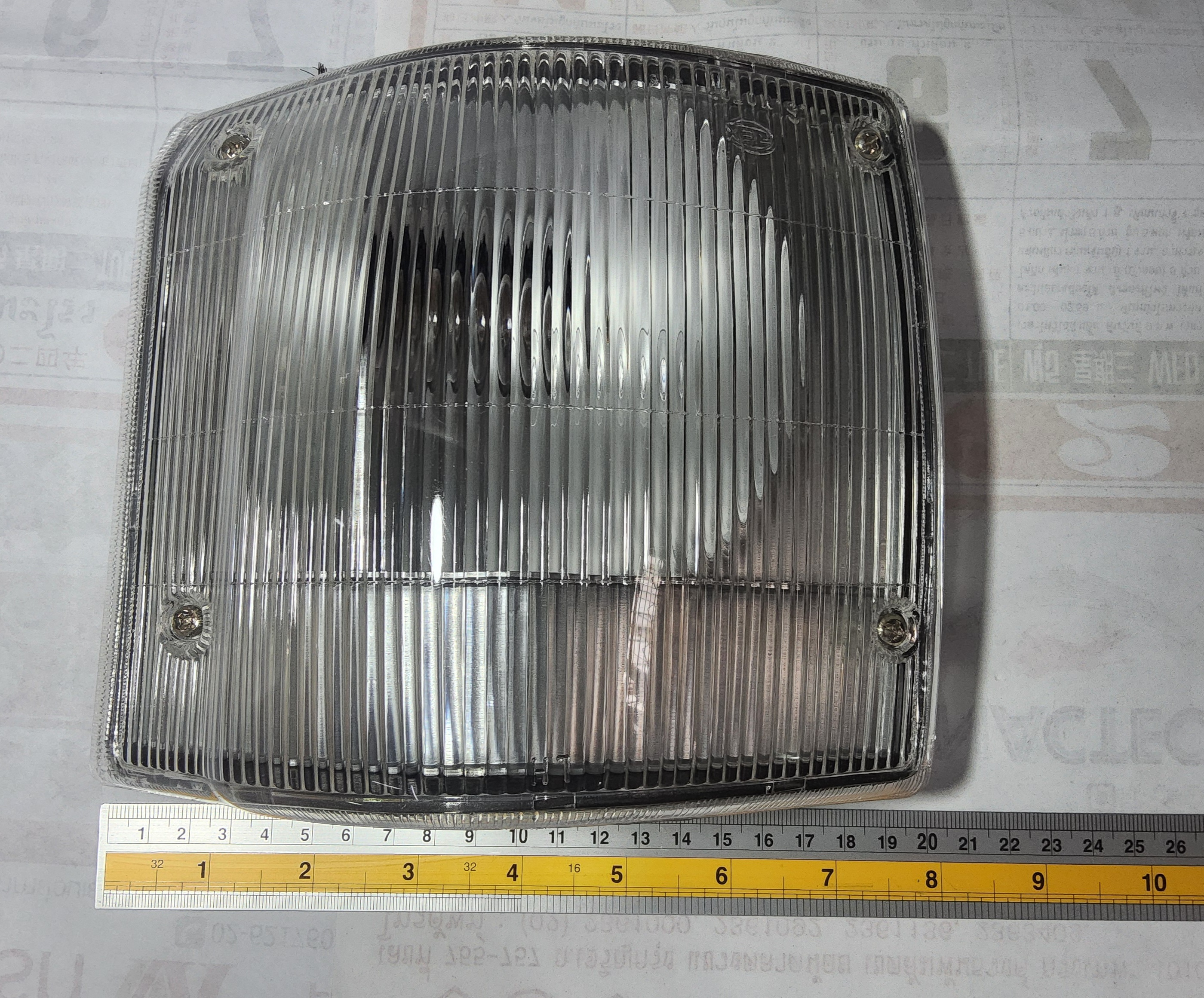 ไฟเลี้ยวมุม TOYOTA BU90-95 โตโยต้า พร้อมขั้วกับหลอดไฟ ซ้าย LH รถบรรทุก ข้างละ