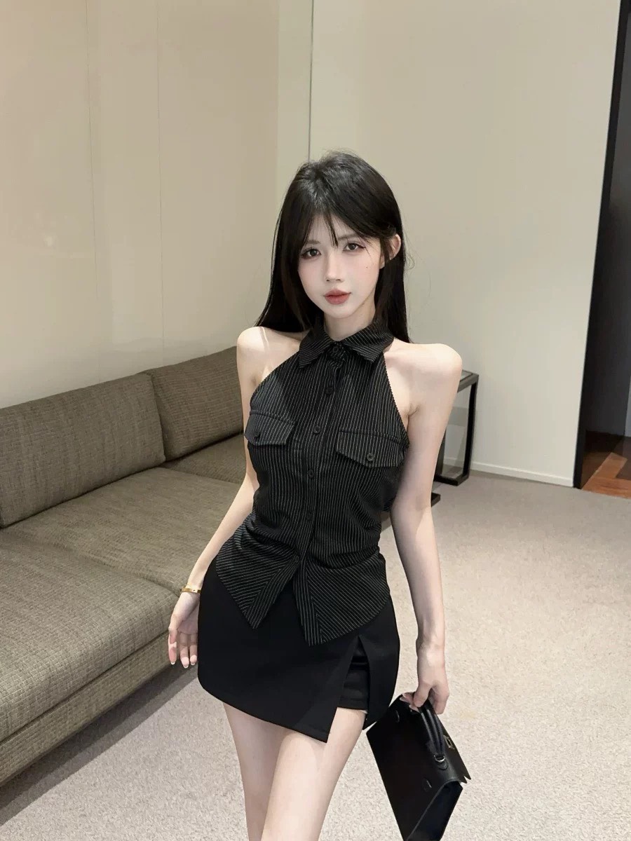 Set (2)ชิ้น เสื้อ+กระโปรง ชุดดำมินิมอลสุดชิค สไตล์เรียบแต่เซ็กซี่กำลังดี