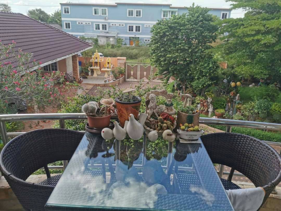 ขายบ้านหรู 2 ชั้นพื้นที่กว้างพร้อมสำหรับทุกคนในครอบครัว 1 ไร่ 44 ตรว. ใจกลางเมืองนครราชสีมาใกล้บิ๊กซี 1 กม. ตัวบ้านตกแต่งด้วยวัสดุที่แข็งแรงและทันสมัยบรรยากาศดีการเดินทางสะดวกสบาย