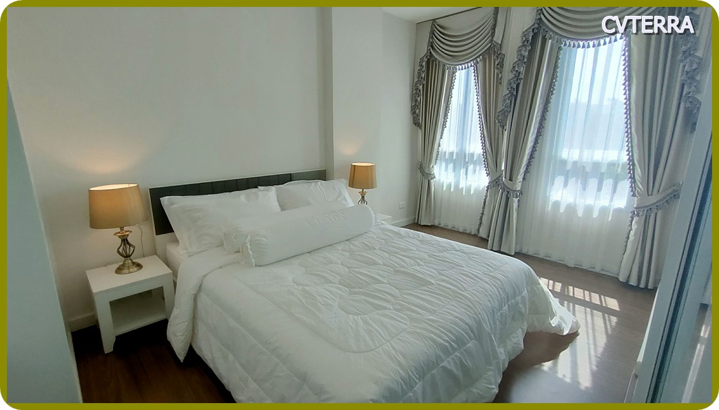 ให้เช่าคอนโดเขาใหญ่ The Courtyard Khaoyai เดอะ คอร์ทยาร์ด เขาใหญ่ คอนโดเพื่อการพักผ่อน โซนหน้า วิวสระ และ ภูเขา