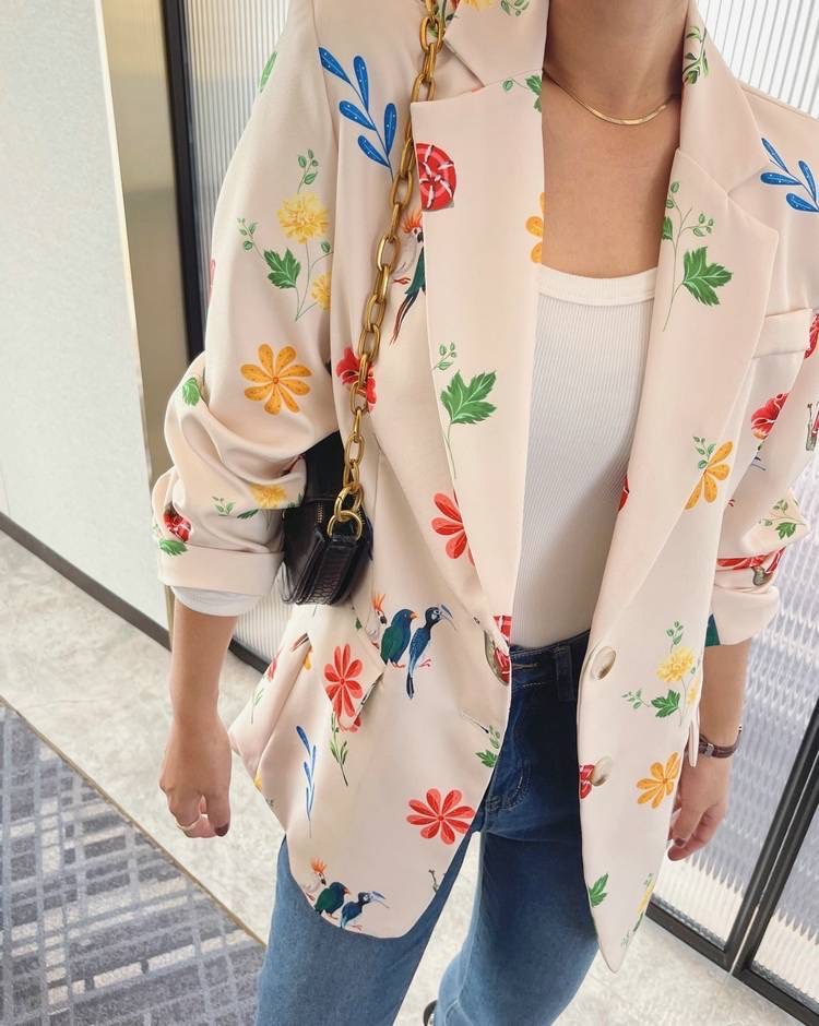 เสื้อสูทแขนยาวพิมพ์ลาย ดอกไม้สีสวย งานมีซับใน อย่างดีรับประกันคุณภาพ