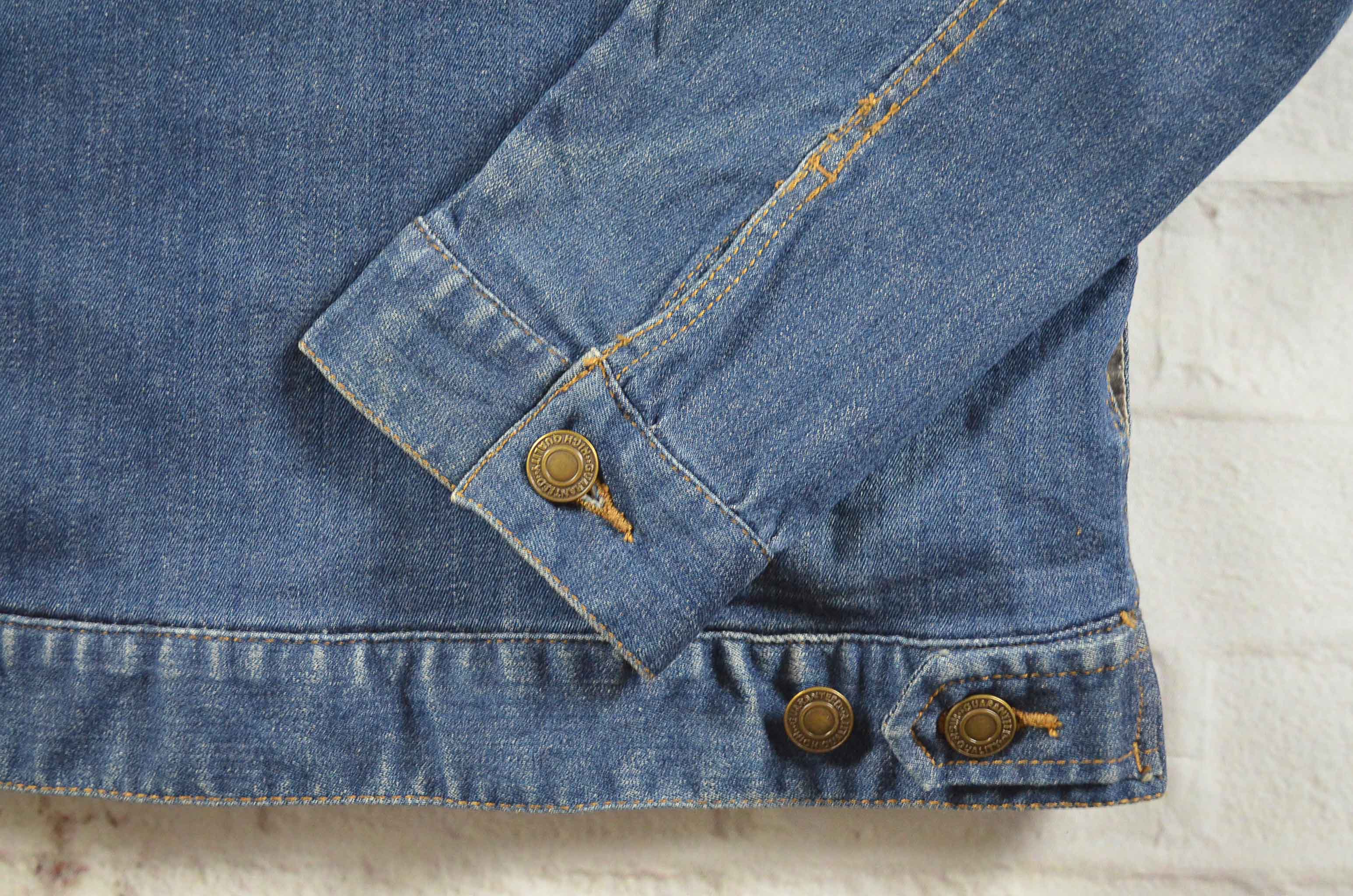 C.O.L.Z.A อกจริง36' (S) เสื้อแจ็คเก็ตยีนส์ เสื้อยีนส์แขนยาวหญิง ผ้ายืดสีเข้ม ผ้านุ่มมากใส่สบาย มีเป๋าข้าง