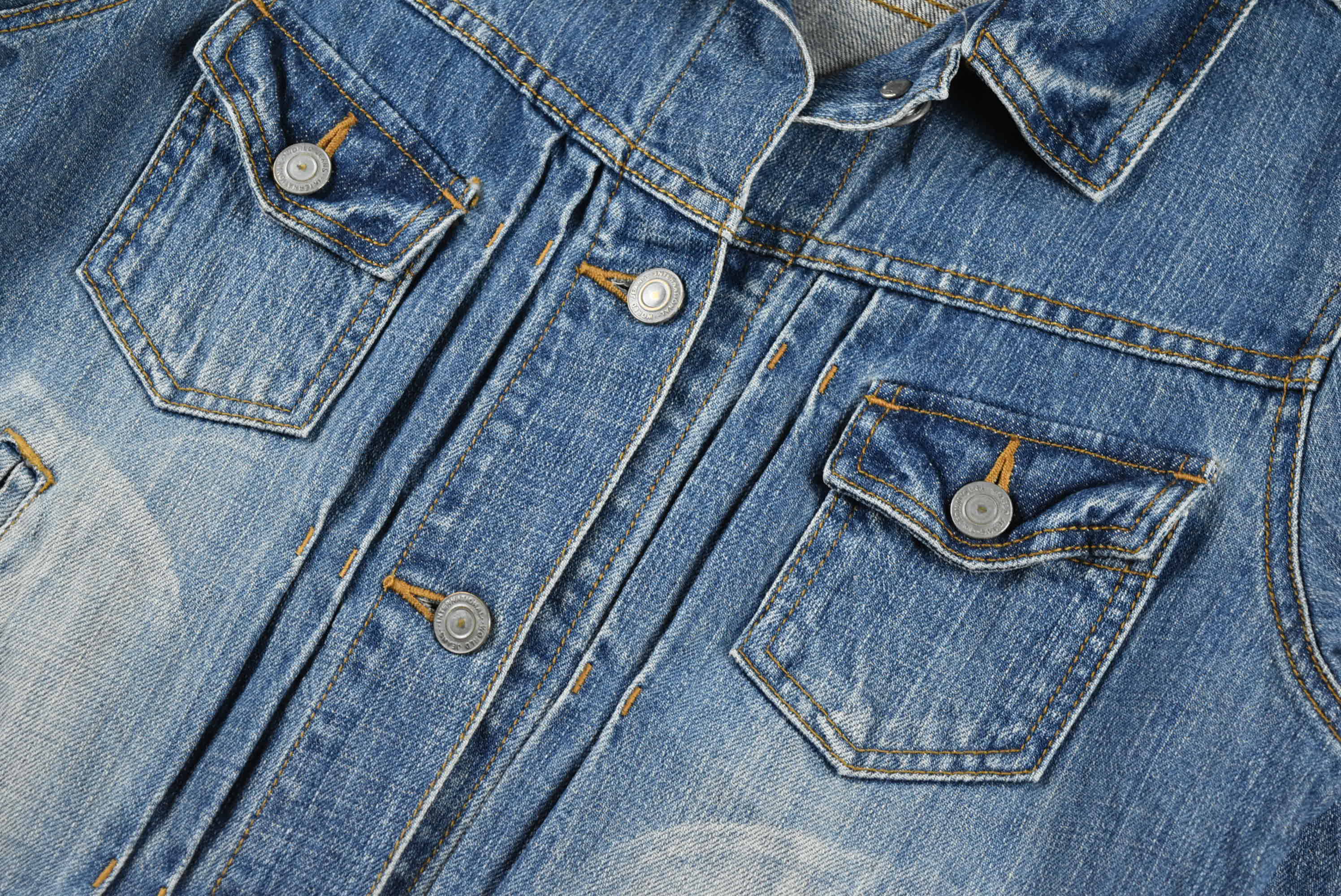 Versean อกจริง 37 ไซส์ M เสื้อแจ็คเก็ตยีนส์ แขนยาว ผู้หญิง ทรงสวยใส่สบาย มีกระเป๋าข้าง