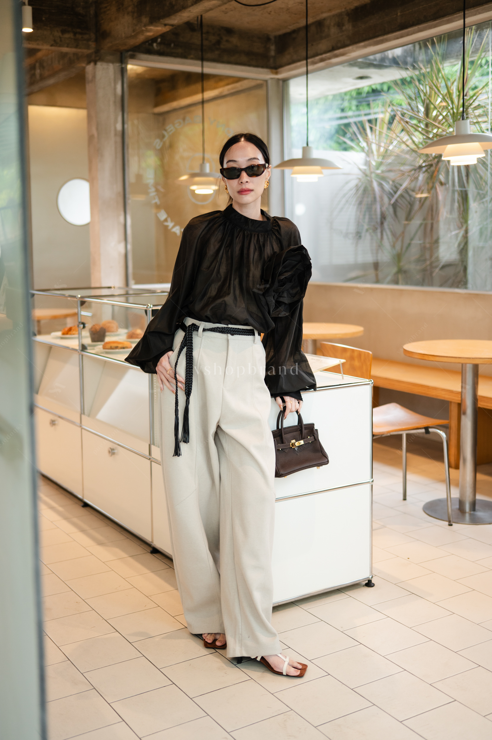 เสื้อแขนยาวซีทรู