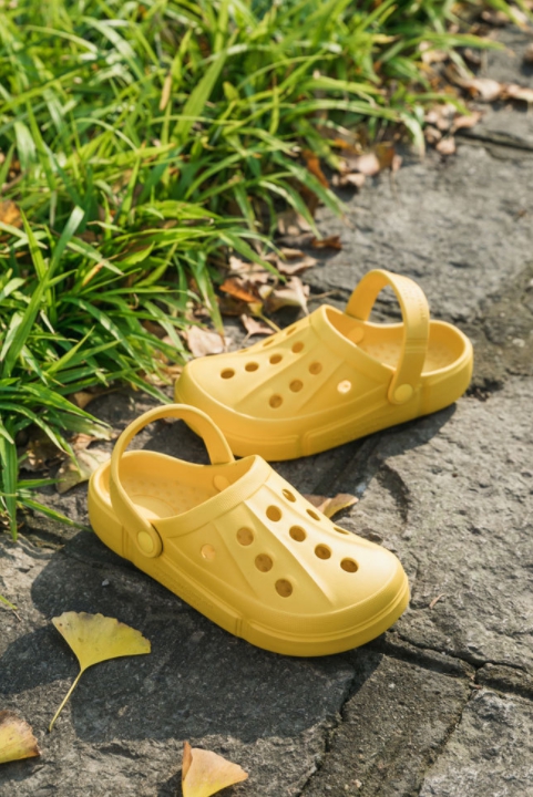 E11 รองเท้าหัวโต ยาง EVA กันลื่น นุ่มสบาทเท้า *ส่งฟรี* SKU-01820