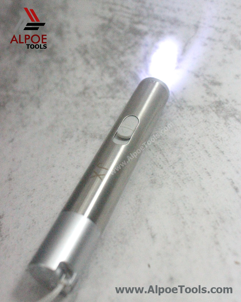 ไฟฉาย USB 3 in 1 (ไฟฉาย/ไฟม่วง/เลเซอร์)