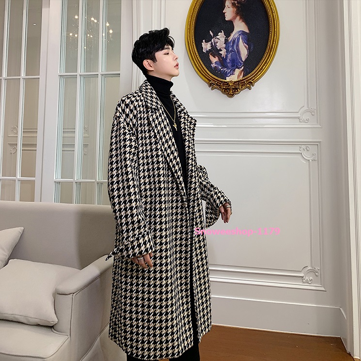 เสื้อโค้ทผู้ชายลายสก๊อต สไตส์วินเทจอังกฤษ ทรงโอเวอร์ไซส์ ผ้าวูลตัวยาวซับในหนาแต่งเข็มขัดเข้ารูป ขนาดรอบอกถึง 50 นิ้ว