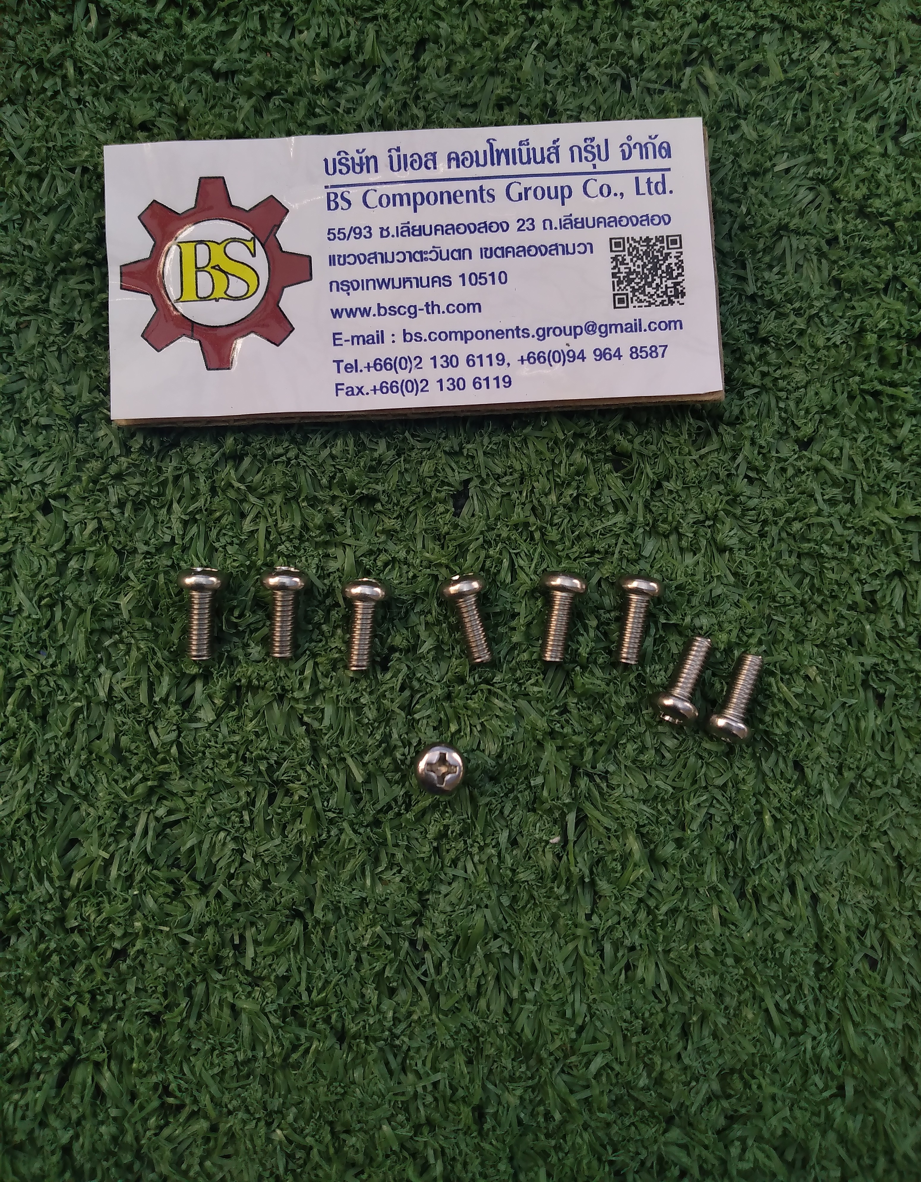 สกรูเกลียวมิลสแตนเลส SUS304 JP M4x10mm