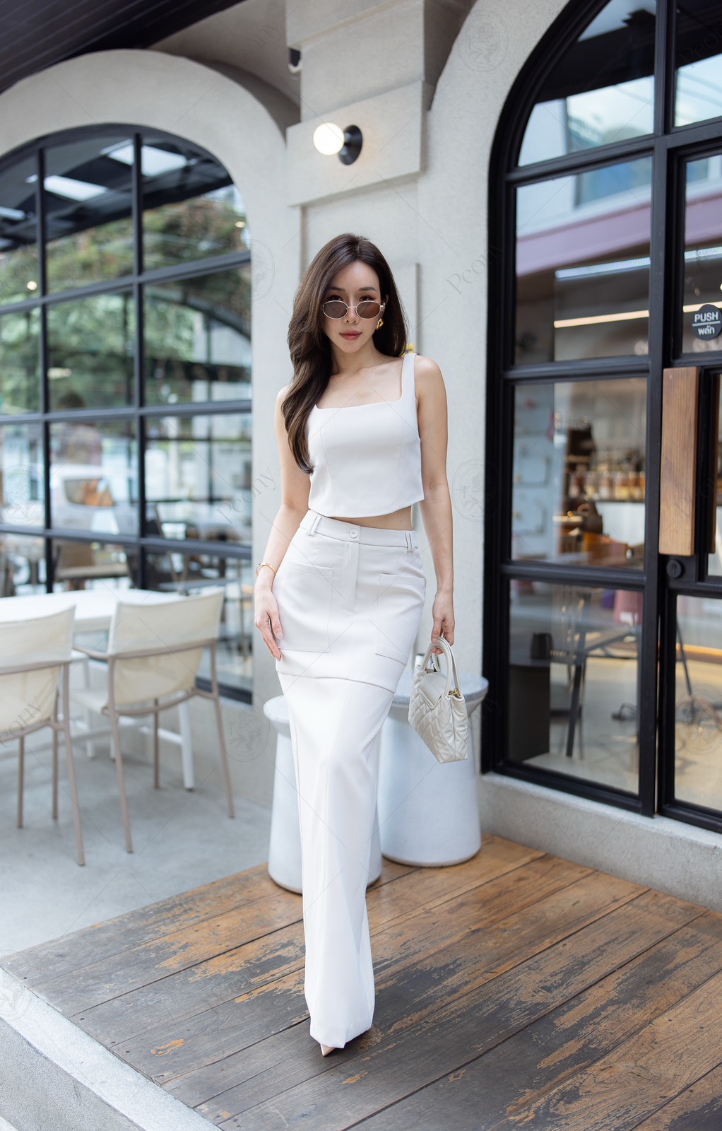 🤍 #Nida set #085 Color : cream 🤍ชุดเซต เสื้อพร้อมกระโปรง ใส่สวยได้ทุกโอกาส เสื้อสายเดี่ยว คอเหลี่ยมแพทเทินสวย บุฟองน้ำในตัว หลังเว้ายู แมทมาพร้อมกระโปรงยาว ผ่าหลัง ใส่ทั้งชุดจึ้งมากกก แยกแมทก้อเก๋ค๊าา