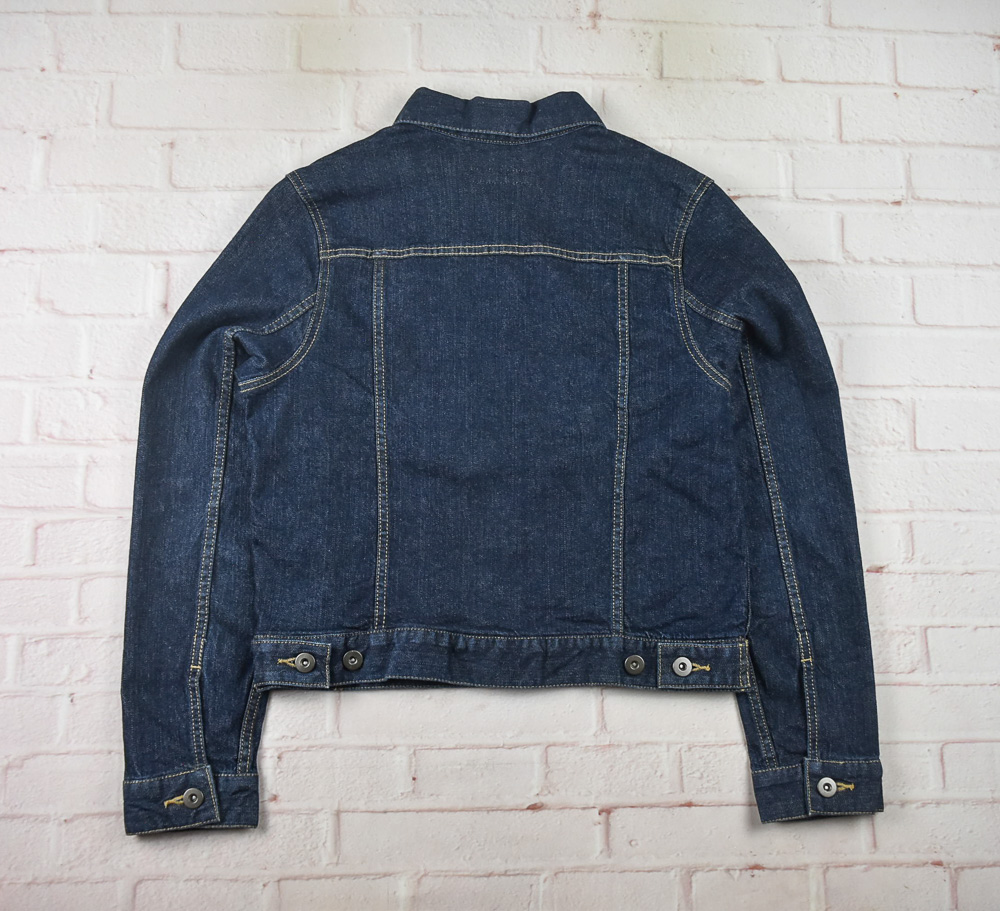 UNIQLO®แท้ อก 34 เสื้อแจ็คเก็ตยีนส์ผู้หญิง ยูนิโคล่ สียีนส์เข้ม เสื้อแขนยาว เนื้อผ้าดี