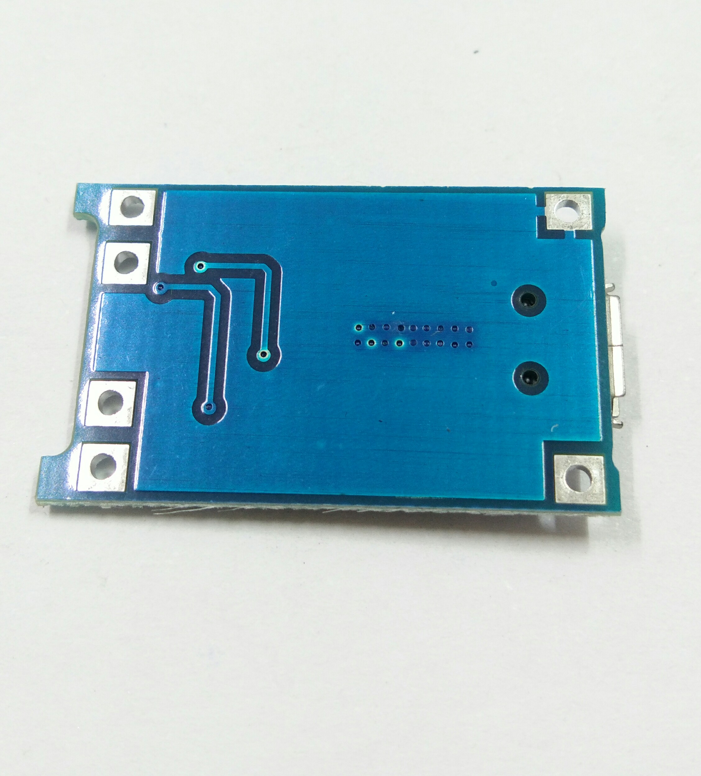 PCM 18650 แบตเตอรี่ลิเธียม 1เซล 3.7V4.2V สูงสุด 3A ( 03962A Micro USB )