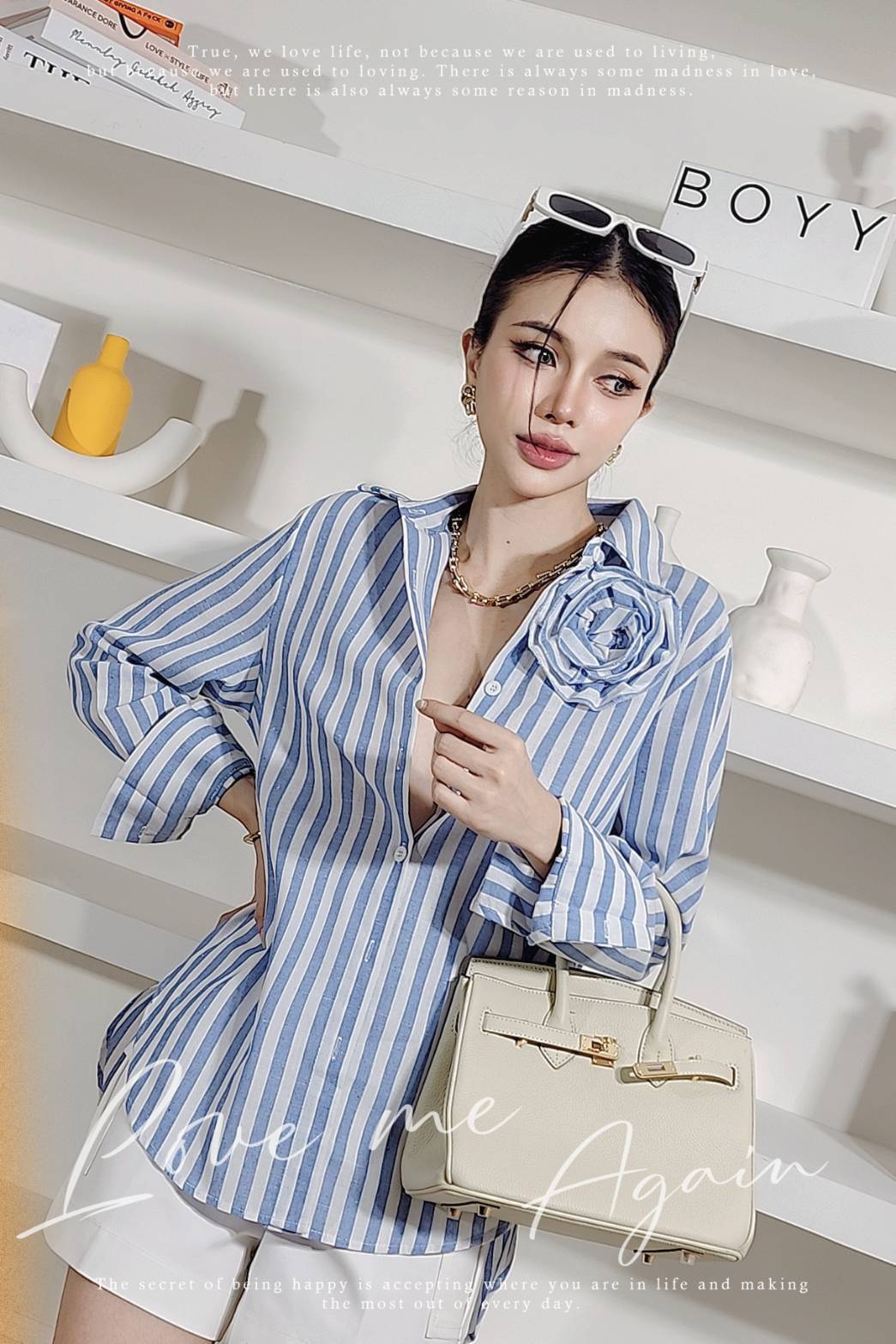 เสื้อเชิ๊ตผ้าลินิน ดีเทลล่าสุดใส่สวยมากๆคร่าาาา ทรงสวยใส่สบายๆ มาพร้อมเข็มกลัดดอกไม้ ใส่สวยเก๋ฝุดๆคร่าาาา