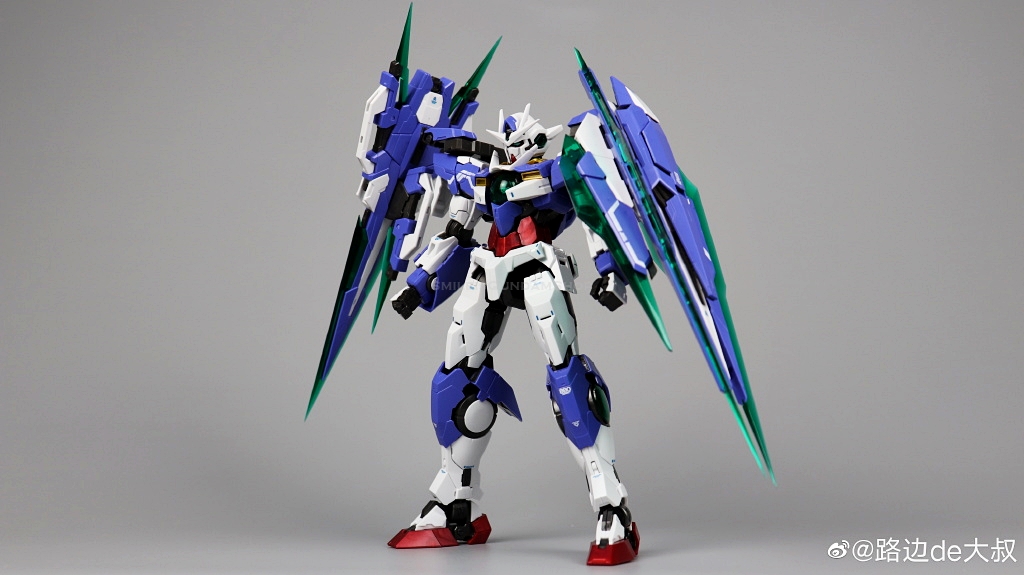 MG 1/100 OO Qan T Full Saber MB.Ver (8822)[Daban]