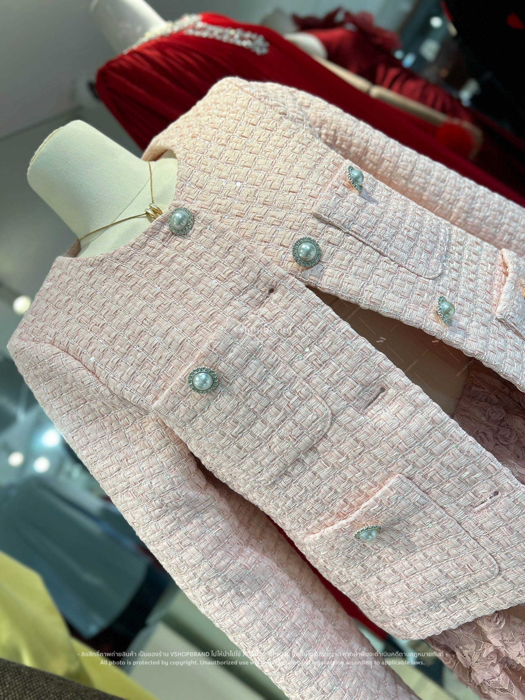 เสื้อคลุมผ้าทวิตทอตารางเลื่อม 4 กระเป๋า