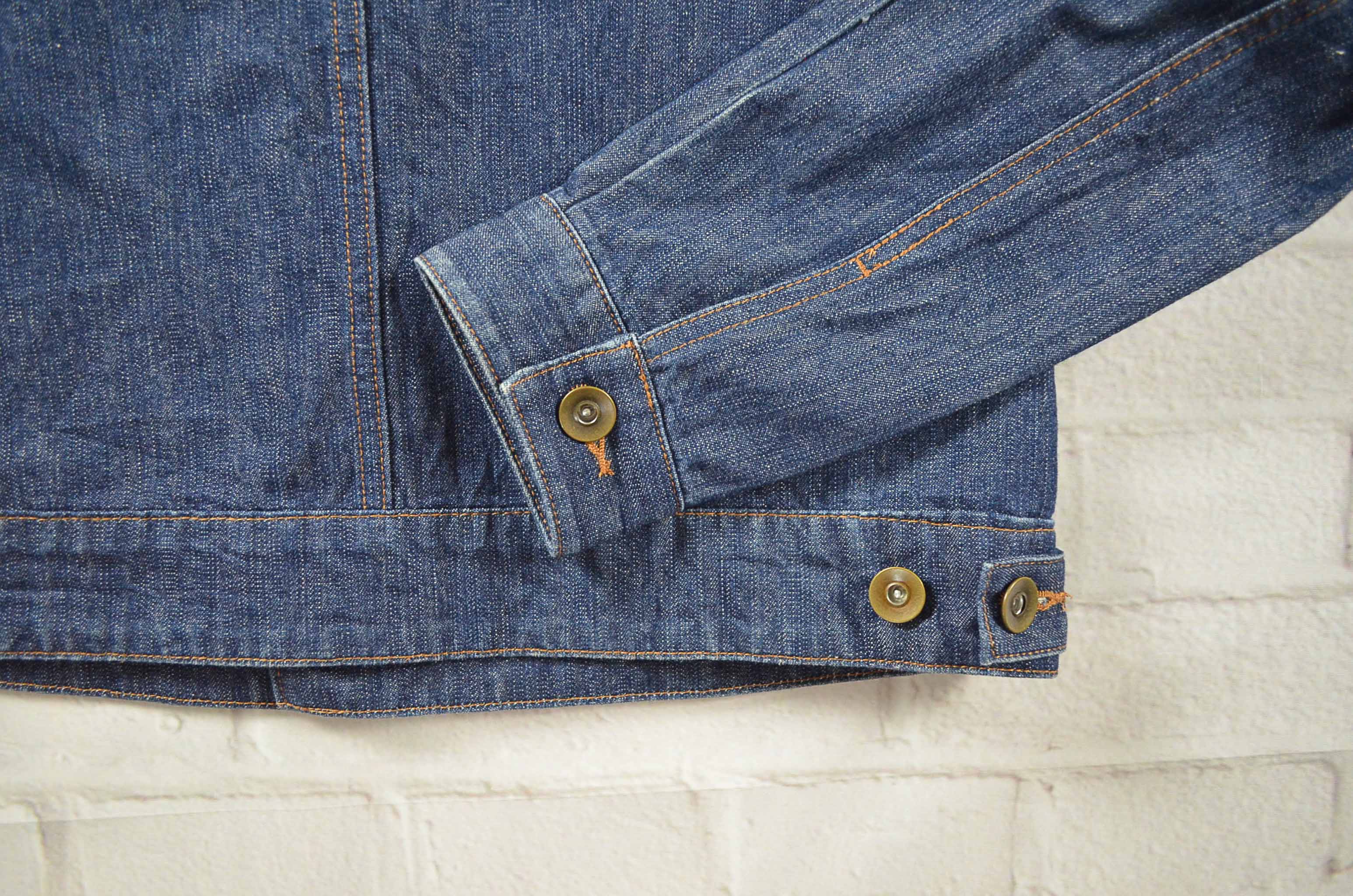 Chocol อกจริง35' (S) เสื้อแจ็คเก็ตยีนส์ เสื้อยีนส์แขนยาวหญิงชาย สภาพสวยผ้านุ่มใส่สบายใส่คลุม