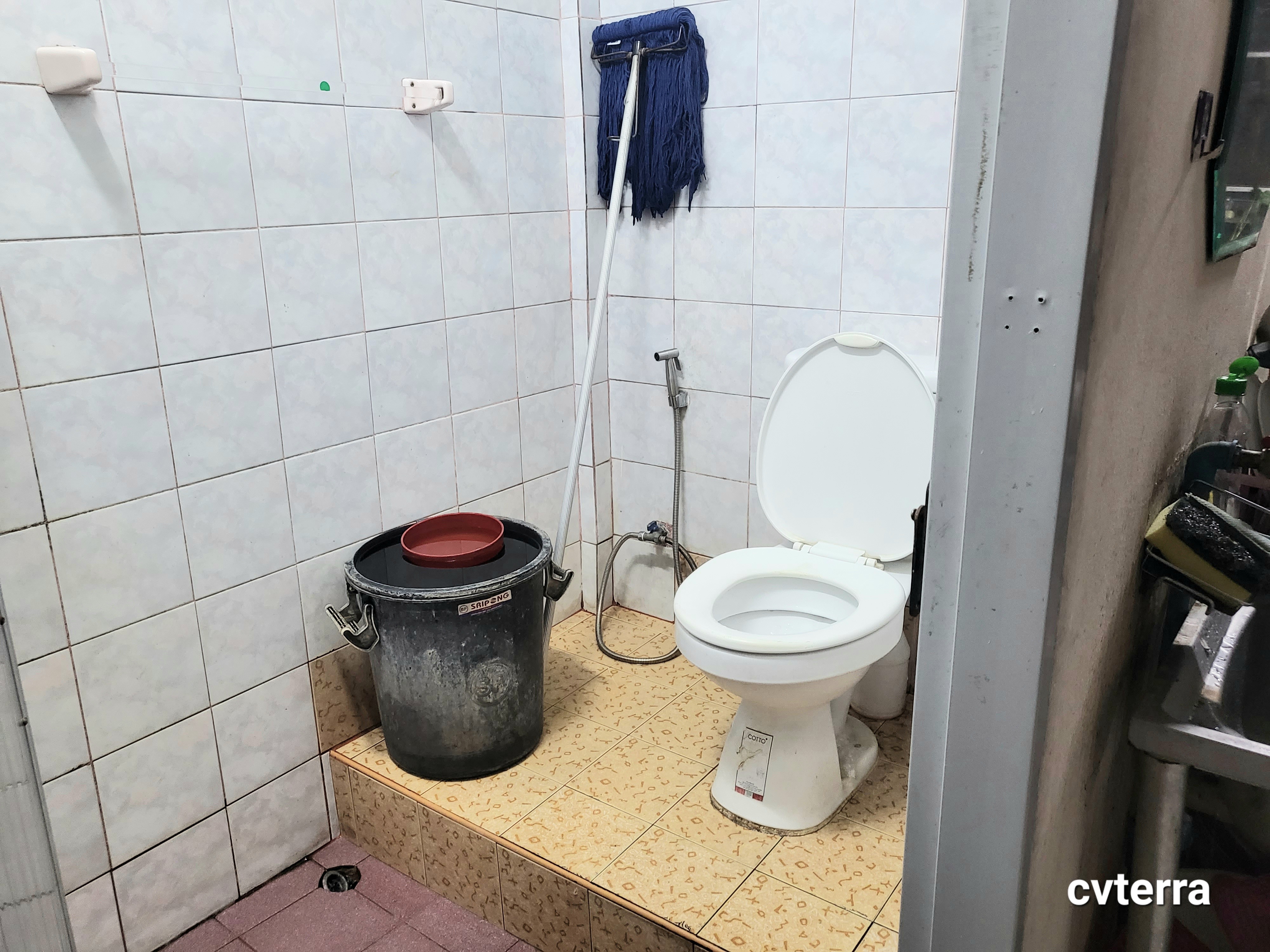 ขายทาวน์เฮ้าส์ 2 ชั้น ปทุมทิพย์ สน.เตาปูน ซ.กรุงเทพ นนท์ 17 ขนาด 22 ตร.ว ต่อเติมเพิ่ม