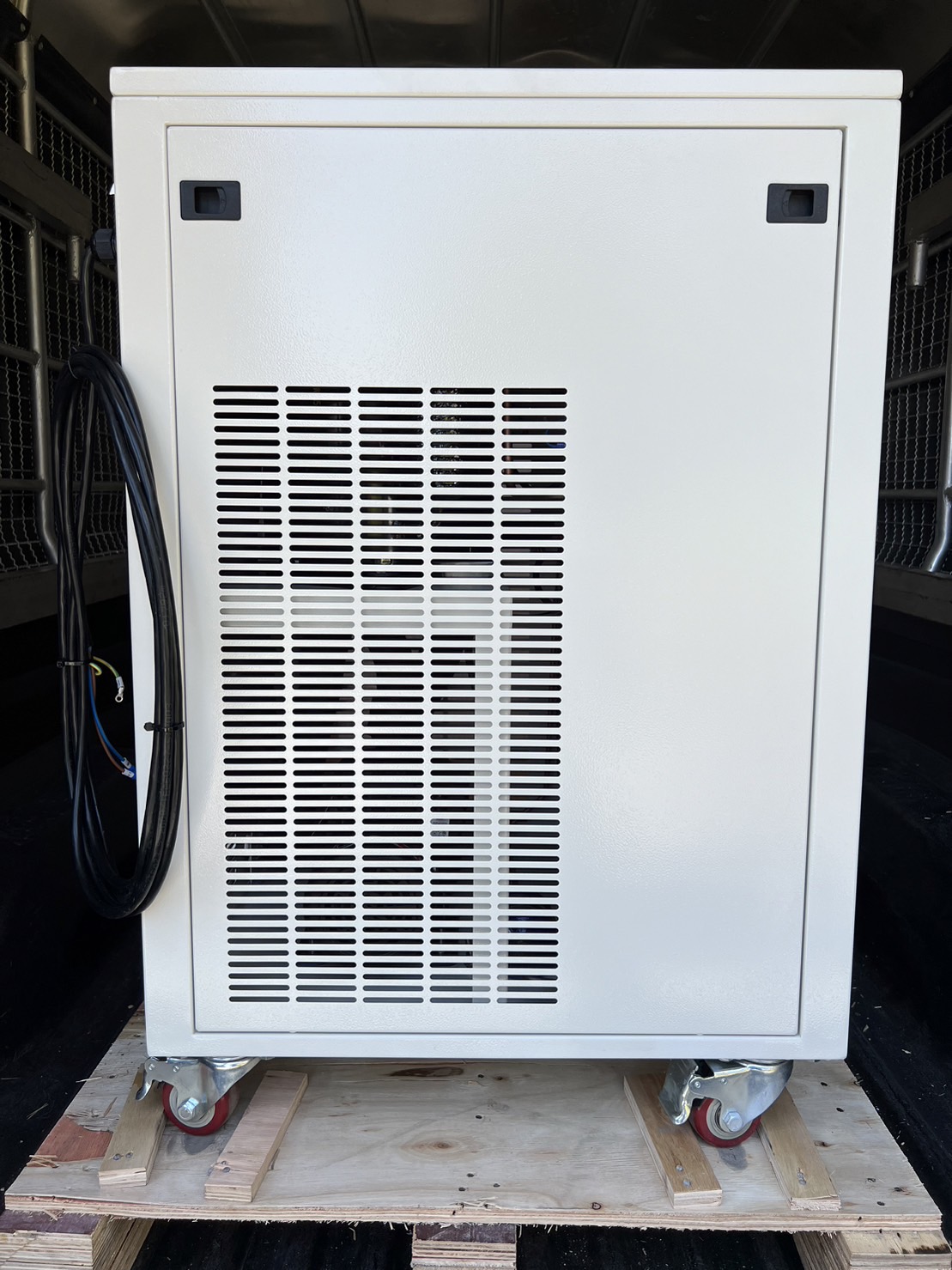 SZAGS : AIR COOLED INDUSTRIAL CHILLER No. AC-1