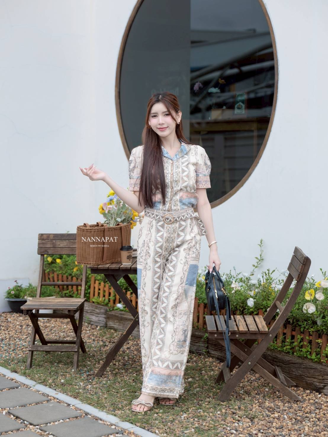 ชุดเซท ป้าย NANNAPAT (NP) 🎗️ CONCEPT ::เสื้อ+กางเกง งานพิมพ์ลายกราฟฟิกสวย