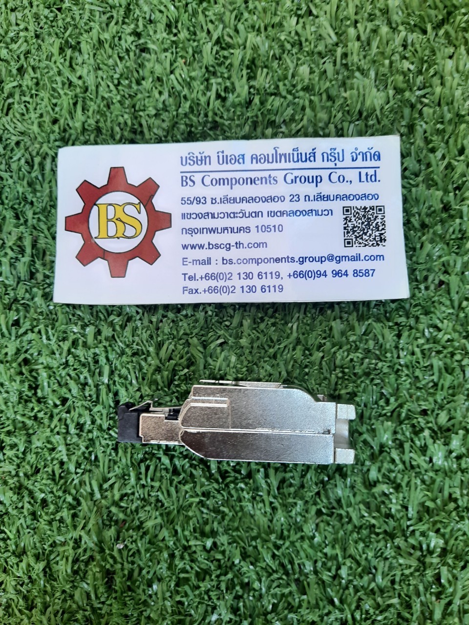 SIEMENS : 6GK1901-1BB10-2AB0 Industrial Ethernet FastConnect RJ45 plug 180 2x 2, RJ45 plug-in connector (10/100 Mbit/s) with rugged metal enclosure and FC connection system, for IE FC Cable 2x 2; 180° cable outlet 1 pack = 10 units