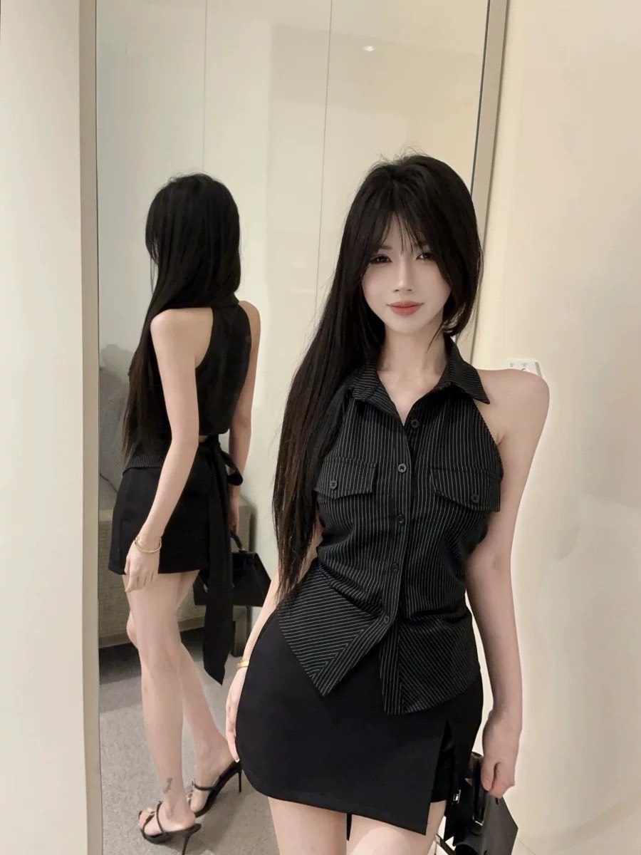 Set (2)ชิ้น เสื้อ+กระโปรง ชุดดำมินิมอลสุดชิค สไตล์เรียบแต่เซ็กซี่กำลังดี