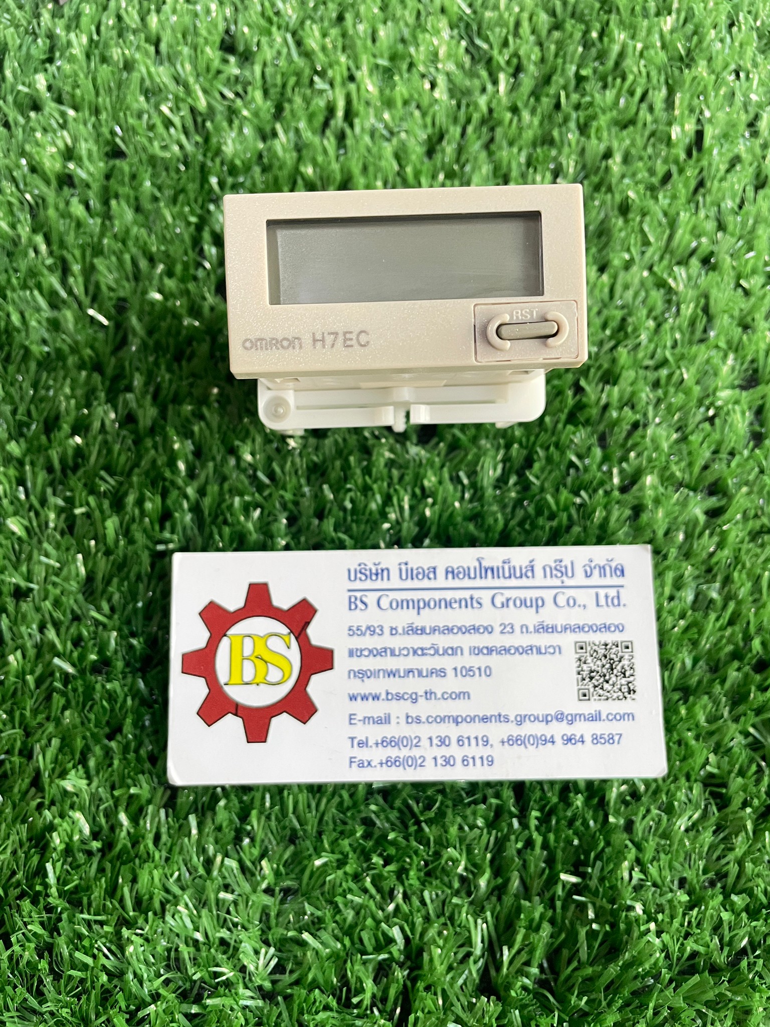 OMRON : Counter 24x48 H7EC-N 8digit no-voltage