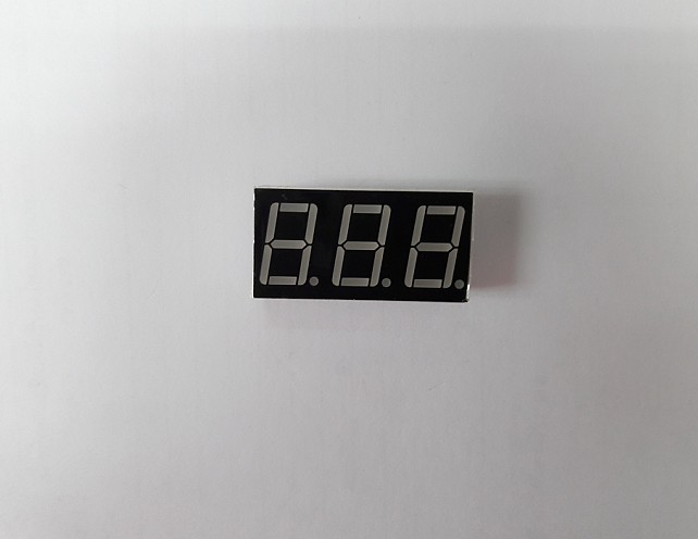 7 Segment Common Cathode 3 digit 3 หลัก สีแดงแบบไฟลบร่วม 5631AH / 5361AH