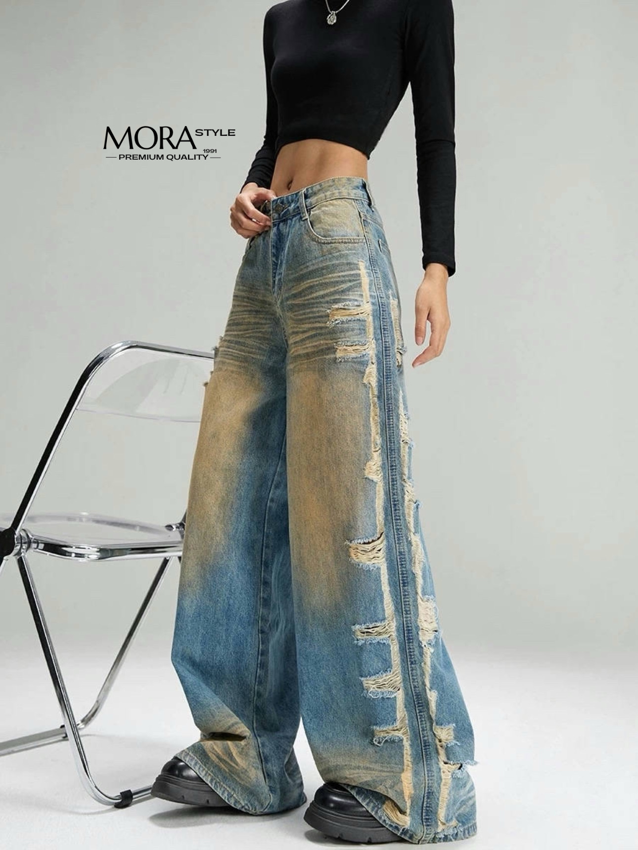 เซ็ต 2 ชิ้น เสื้อครอปแขนยาว ผ้ายืดหยุ่น งานสวยจึ้ง มาพร้อมกับกางเกงยีนส์เอวสูงขากระบอก ฟอกสี แต่งขาดด้านข้าง สายเท่ๆคูลๆแนะนำรุ่นนี้เลยค่าา