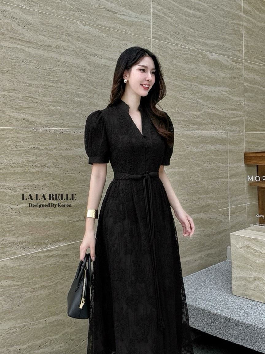 แม็กซี่เดรสลูกไม้ปักทั้งชุด2ชิ้นเดรสคอตั้งกระดุมหน้ายาวมาพร้อมซืปหลังแขนตุ๊กตาซีทูเอวเข้ารูปกระโปรงยาวซับถึงปลายชุดใส่คู่เข็มขัดถักแต่งภู่ๆสวยมากงานคุณภาพเกรดพรีเมี่ยม1:1 คัทติ้ง และ แพทเทริน์เป๊ะ ค่ะ น่ารักฝุดๆไปเลยค้ารุ่นนี้มิกซ์กับรองเท้าส้นสูงเครื่องป