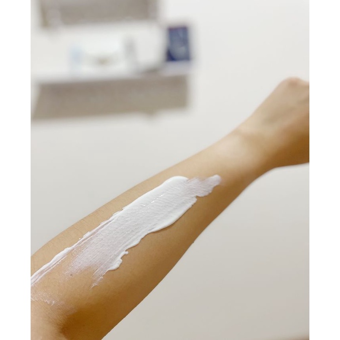 (4ซอง/กล่อง) Vaseline วาสลีน เฮลธี้ ไบรท์ (กลูต้า-ไฮยา-กันแดด) 30มล. Healthy Bright Gluta Hya