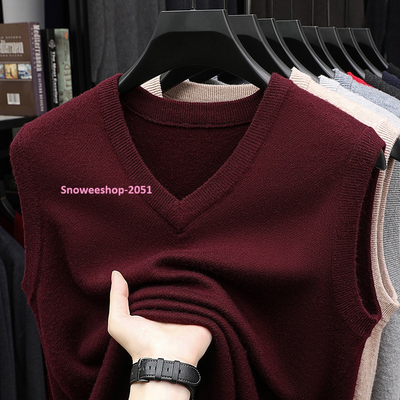 หนาวนี้…ต้องมี เสื้อกั๊กไหมพรม ใส่แล้วดูอบอุ่นทั้งกายและหัวใจ มีตั้งแต่ไซส์ M-4XL สีเยอะถึง 8 สี เลือกได้ตามสไตล์ ใส่เที่ยวเมืองหนาวก็รอด ใส่ถ่ายรูปก็ดูแพง