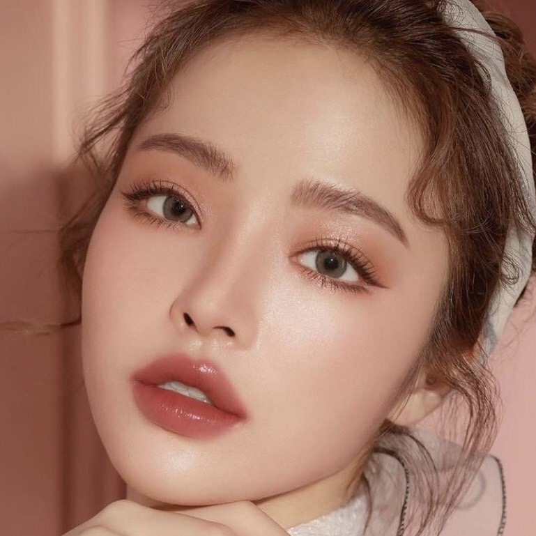 (3ชิ้น/กล่อง) Merrezca Eye Color Palette 1.8 g. อายแชโดว์ เมอร์เรซกา อาย คัลเลอร์ พาเลต